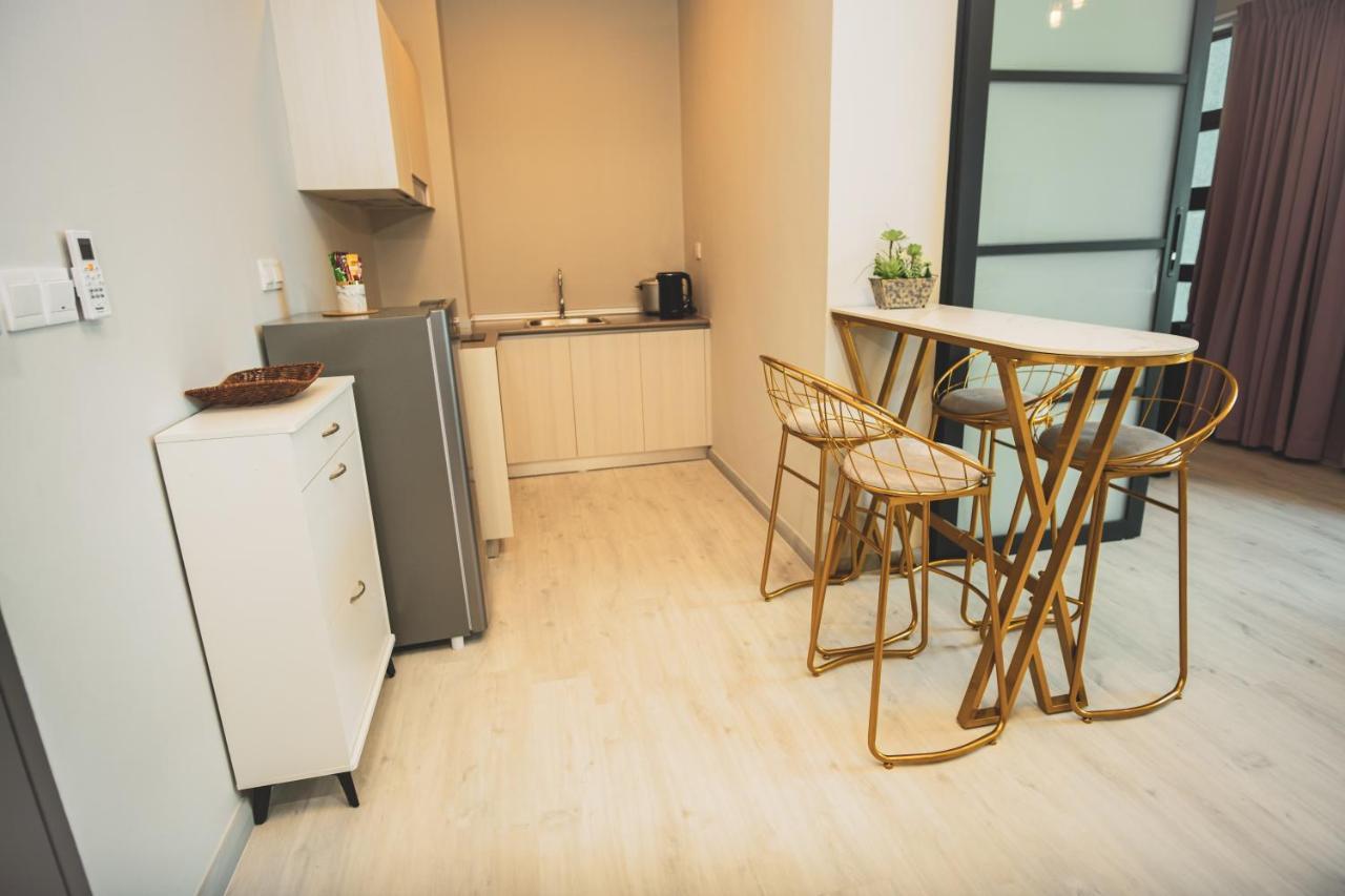 Apartment Tf Sunset Ocean View - Jesselton Quay